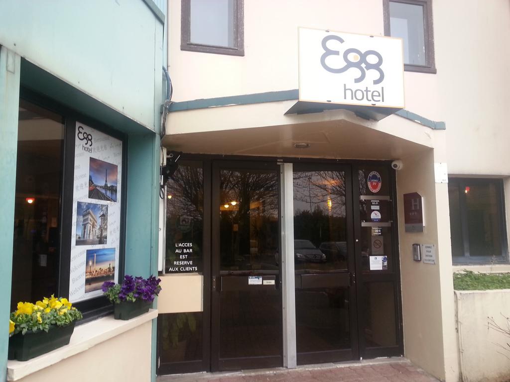 Egg Hotel Gonesse Bagian luar foto